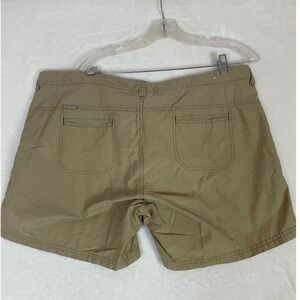 Columbia Men's Khaki Outdoor Hiking Shorts Lightweight Size XL